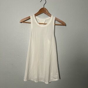 lululemon athletica open back  Tank - Sleek Sleeveless Layer no size tag